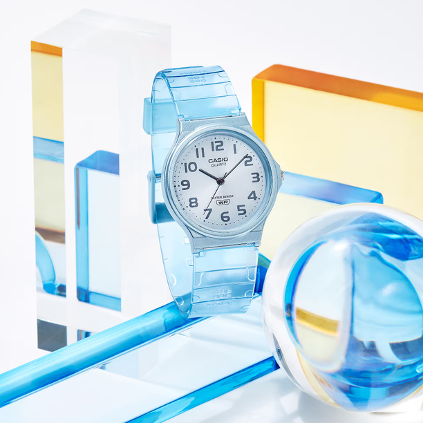 Reloj Casio Vintage MQ-24S-2BEF Azul Transparente