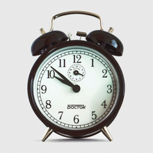 Reloj Despertador A Cuerda Vostok Table Clock 3017-1