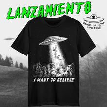 Polera Oficial Dando la Hora x Vickbur - I Want to Believe Unisex